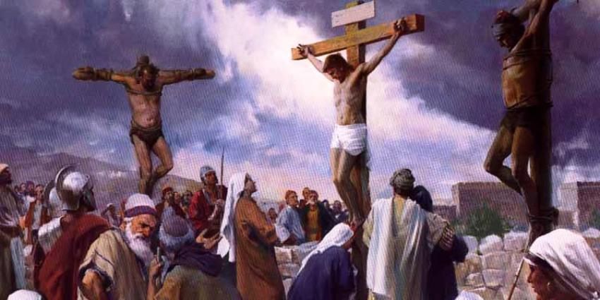 Jezus na krzyżu w otoczeniu łotrów i żydów